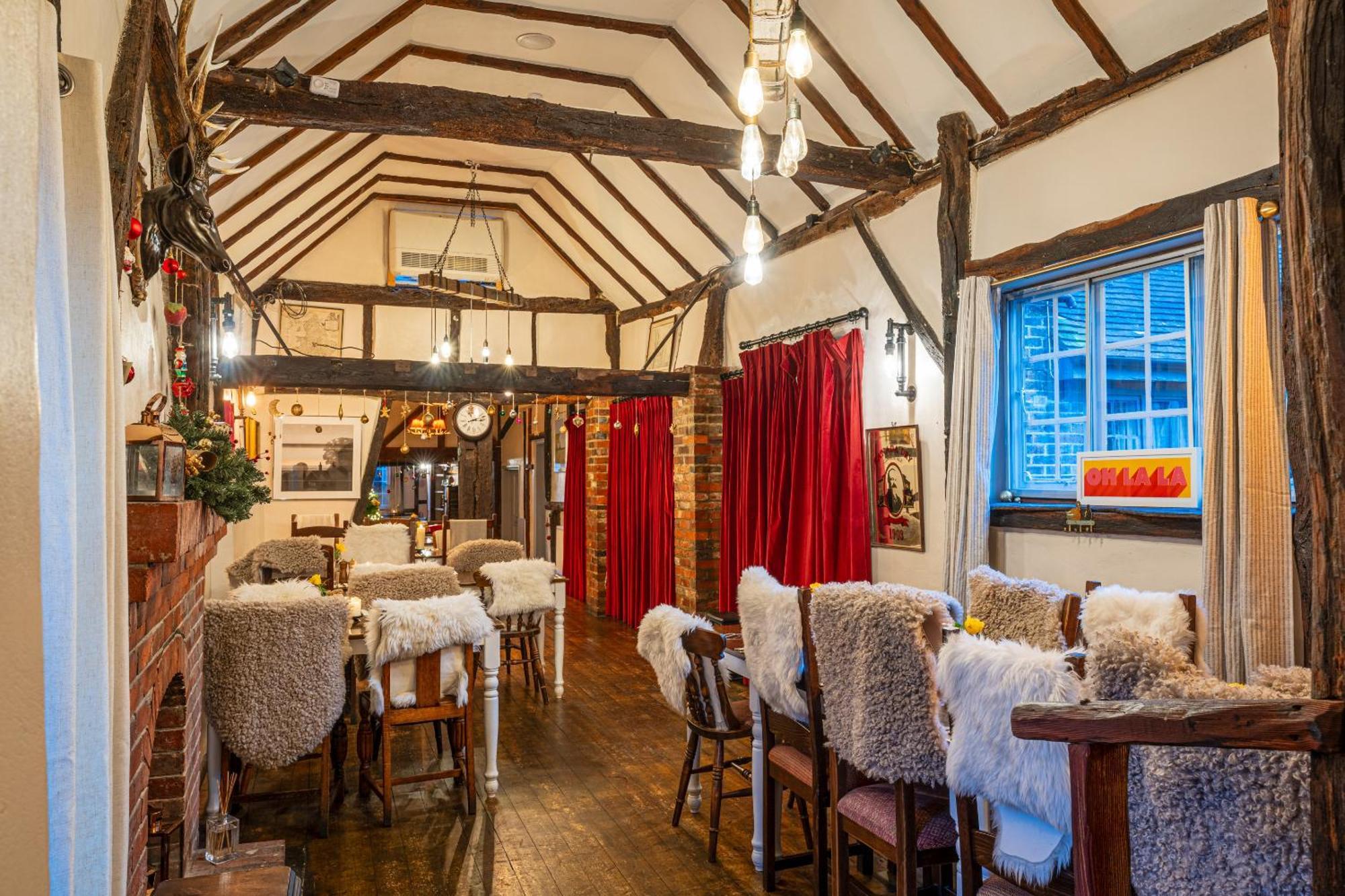 Locanda The Bull On The Green 3*